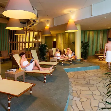 ホテル Nordseekueste By Center Parcs 4*