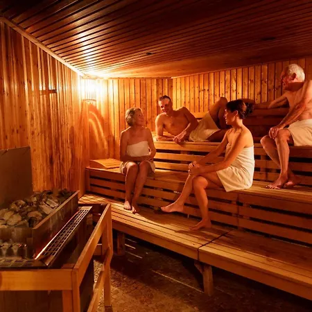 ホテル Nordseekueste By Center Parcs 4*